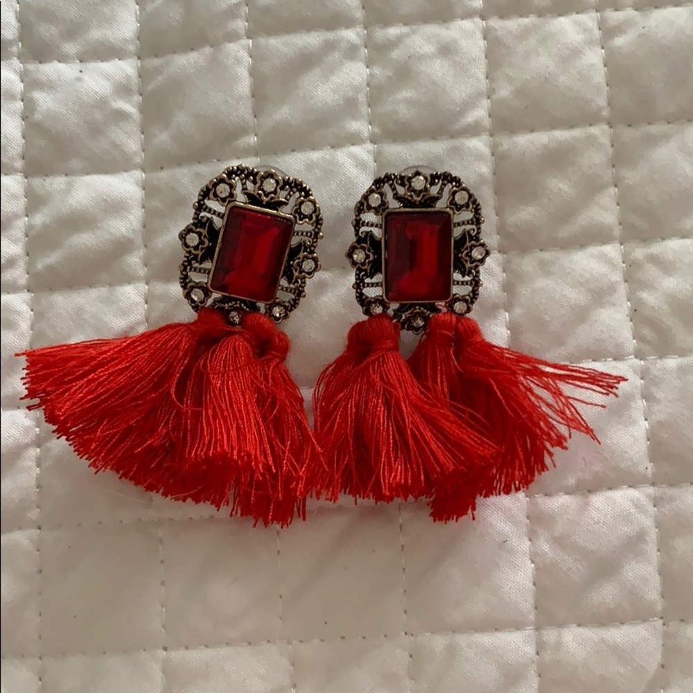 Red tassel Earrings